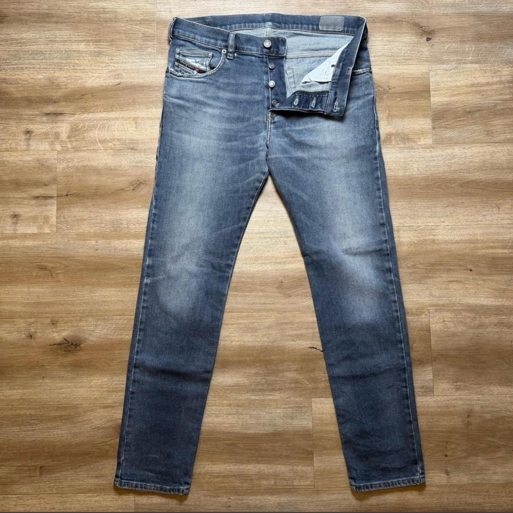 Diesel 31x30 Blue D-Yennox Stretch Tapered Leg Mens Jeans